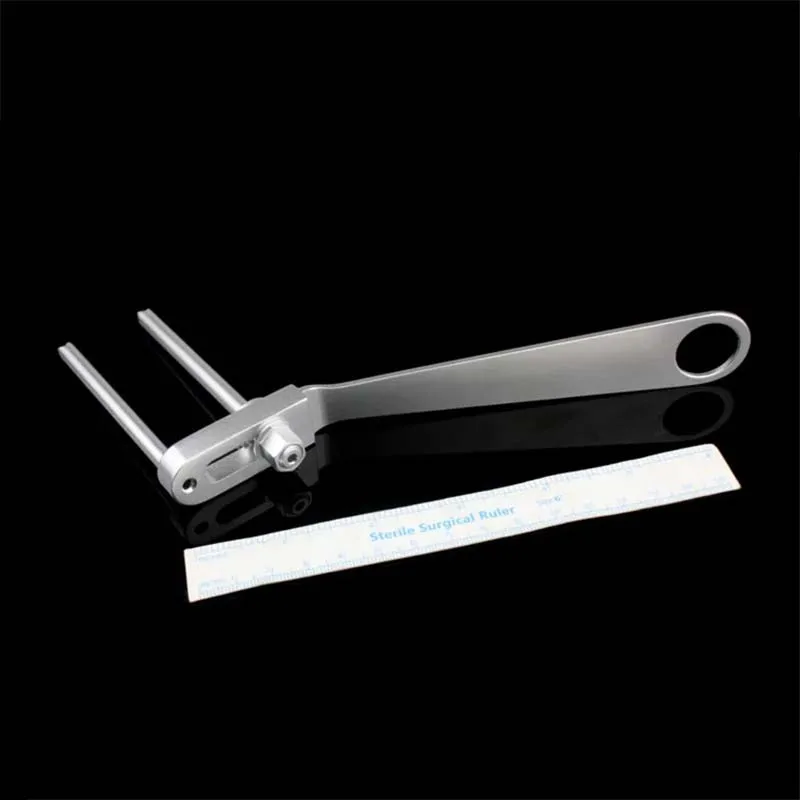 Orthopedic instruments 4.5 7.3 Hollow screws Orthopedic instruments Hollow screws 1.6 2.5 2.8 Kirschner wire guide Parallel guid