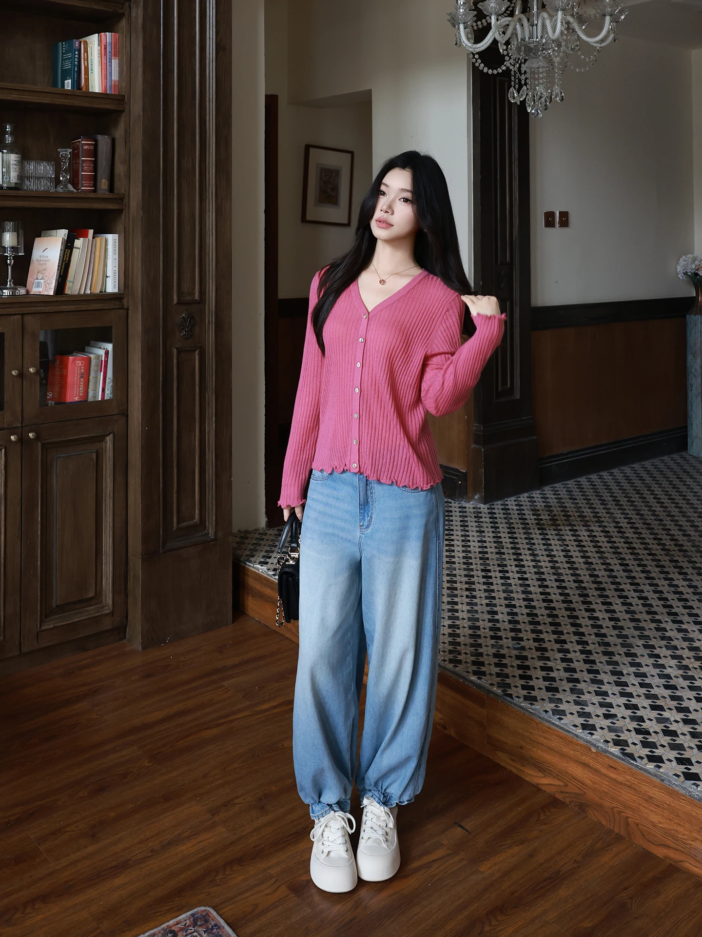 

High Waist Slimming Fashionable Cotton Denim Jeans Water Washed Nine Points Straight Leg Pants Ladies Breathable Comfortable