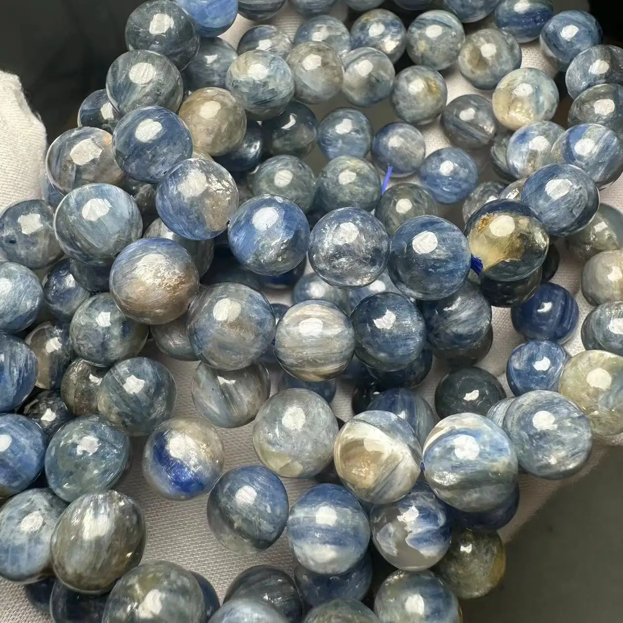 Meihan Natural Top Rare Dragon Flash Kyanite Smooth Round Stone Loose beads Bracelet For Jewelry DIY Making