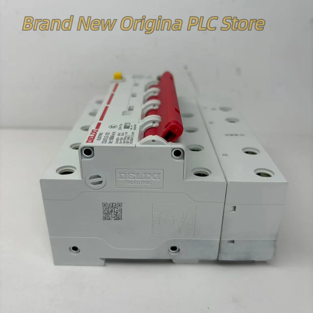 DZ47LE-125 4P 125A  brand Circuit Breaker  new
