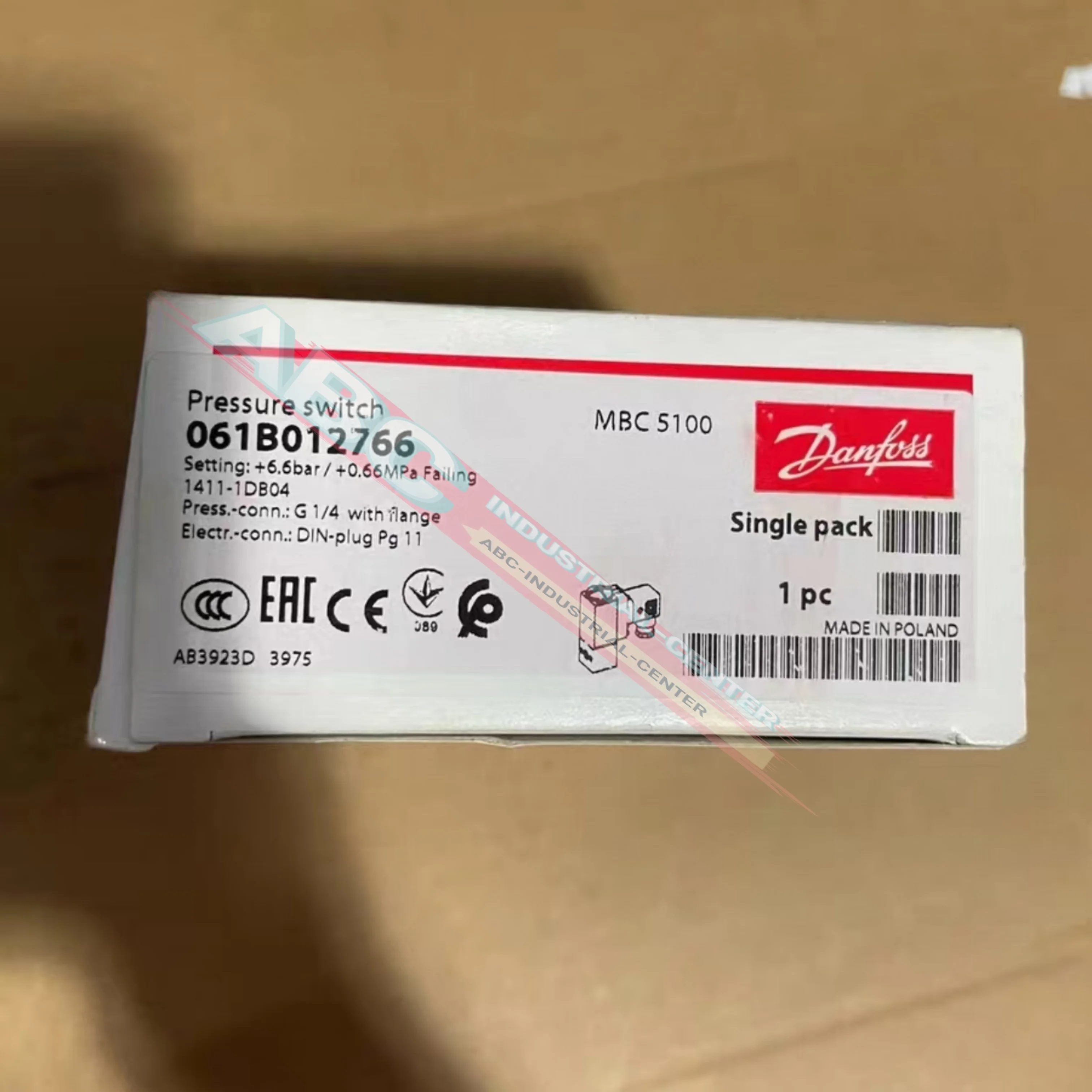 

Новый оригинальный датчик давления 061B012766 MBC5100 061B100066 MBC5100