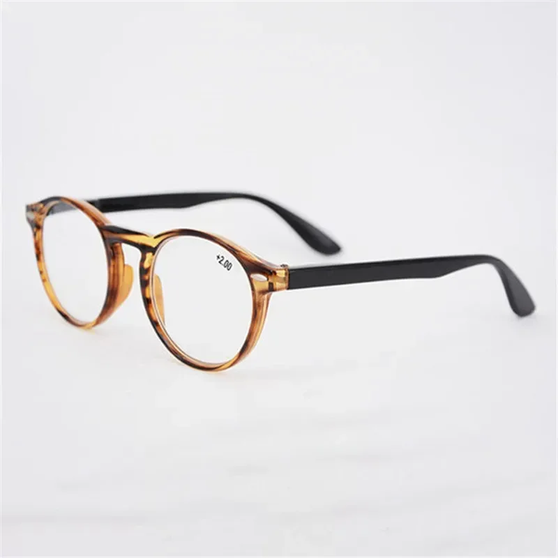 Ultralight Red Leopard Print Reading Glasses Women Men Round Glasses Frames for Read Female Fashion Vintage Clear Eyeglasses image 3