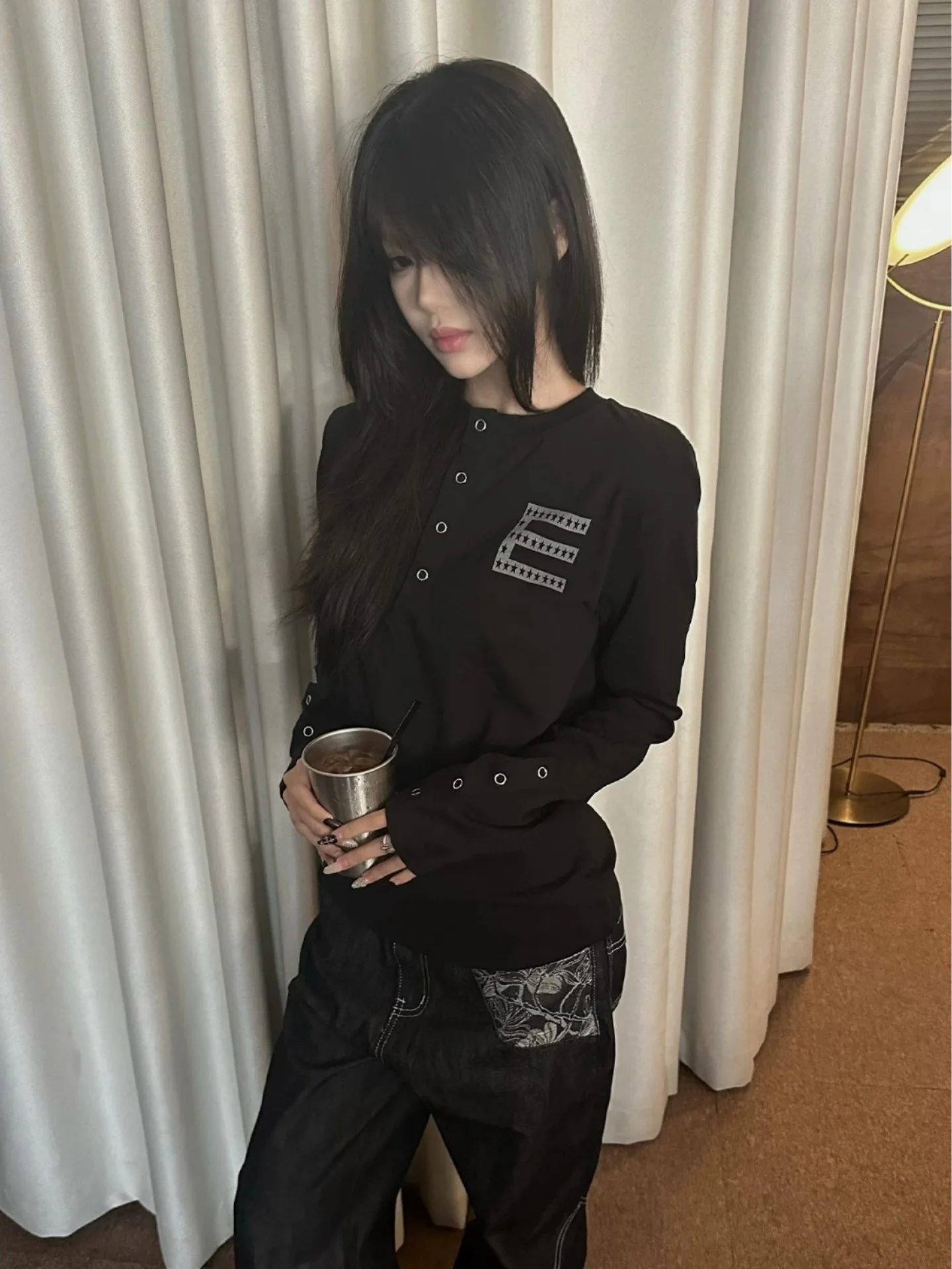 Slim Fit Long Sleeve Henry Collar T-Shirt Unisex Autumn Wear Y2K Subculture Loose Top Skeleton Head American Style Graphic Tee