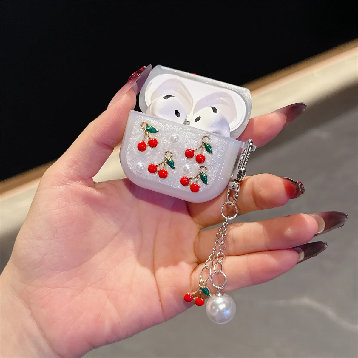 حافظة براعم أذن بتصميم كرز لؤلؤي ثلاثي الأبعاد إبداعي لطيف لأجهزة Apple Airpods Pro 2 مع سلسلة مفاتيح، غطاء سماعة الرأس لأجهزة Airpods 4 3 2 1