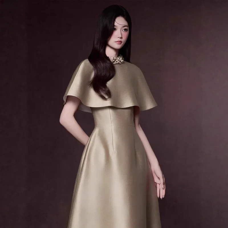 BEWQ 패션 여성 우아한 드레스 O넥 숄 새틴 하이웨이스트 민소매 단색 이브닝 파티 드레스 2026 봄 신상