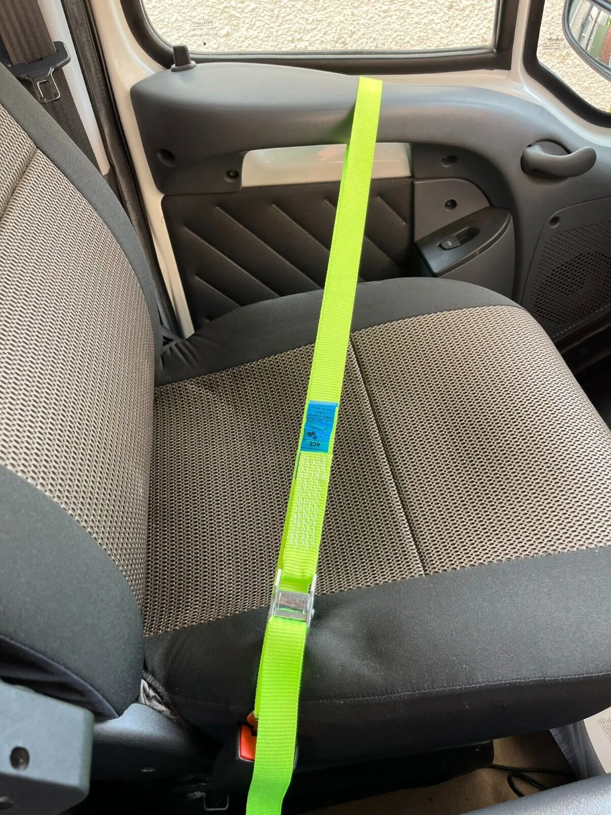 

2PCS Cab Lok Motorhome Security Door Straps Lock for Fiat Ducato Peugeot Boxer Citroen Relay Car Accessories Interior