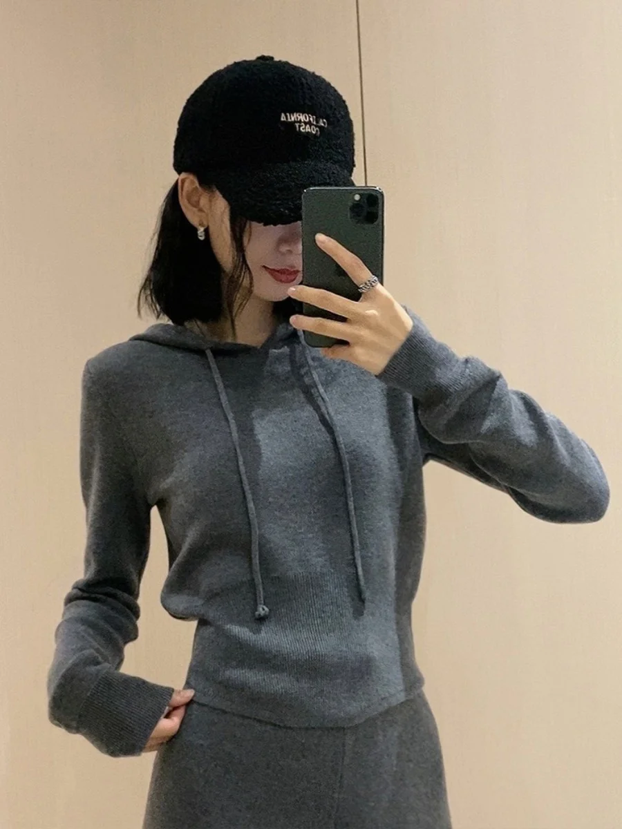 

Women's Hooded Knitted Set Casual Faion Winter Outfit High Waist Trousers Mid-Thiened Long Sve Top And Pants Ensemble