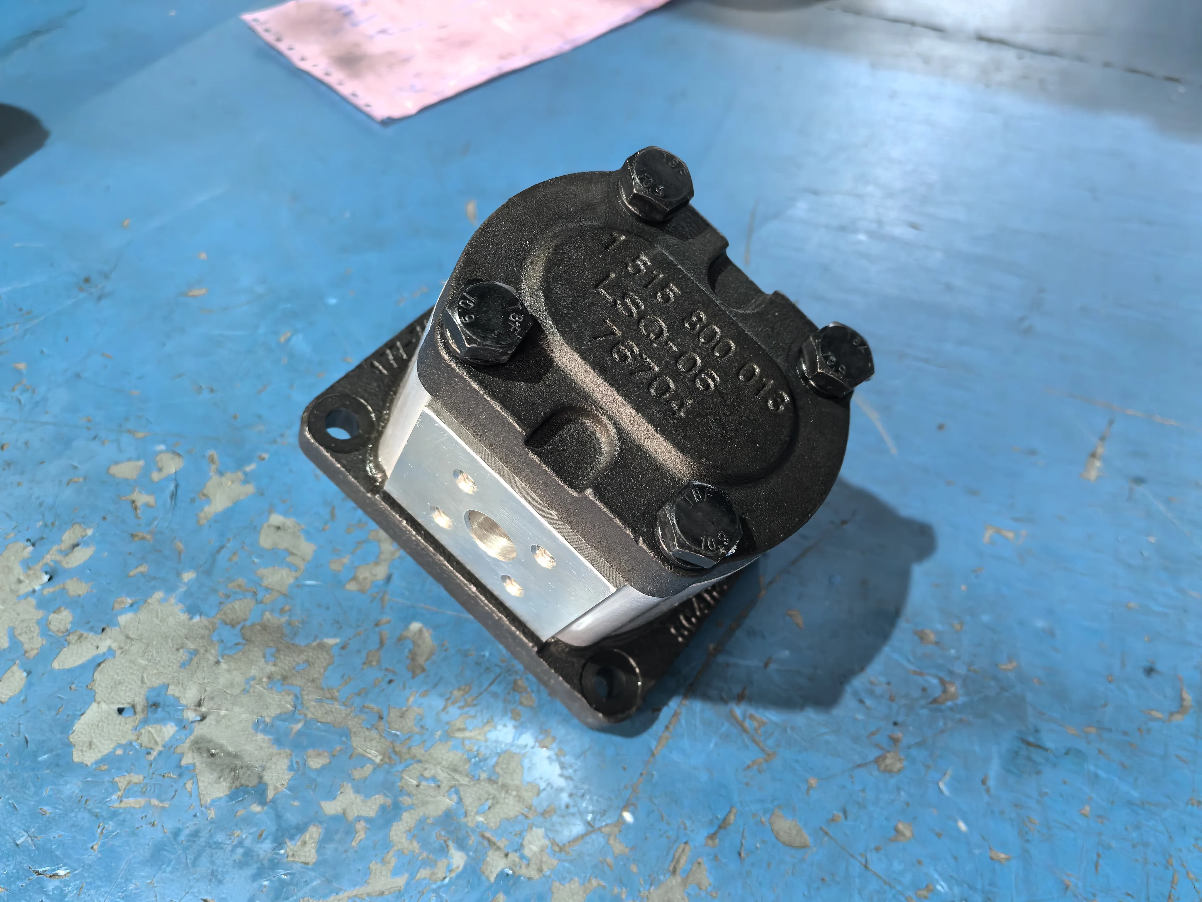 Pompa olio idraulica a ingranaggi rotanti serie AZPF Pompa di carica esterna AZPF 11-011LRR20KB AZPF-1-014RCB20MB AZPF-11-004RABXXPB-S0356