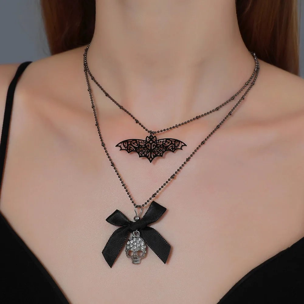 

Y2K Gothic Micro-inlay Zircon Skull Bowknot Hollowed-out Winged Bats Pendant Double-layer Necklace for Women Hallowmas Jewelry