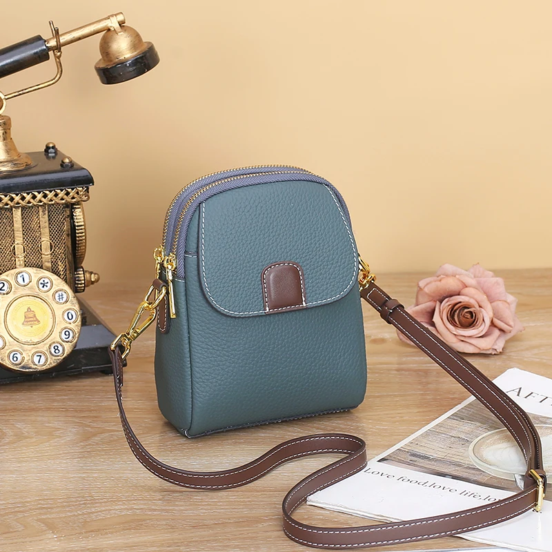 Genuine Leather Female Cell Phone Bag 2023 New Trend Summer Women\'s Shoulder Crossbody Bag Versatile Lightweight Small Packs