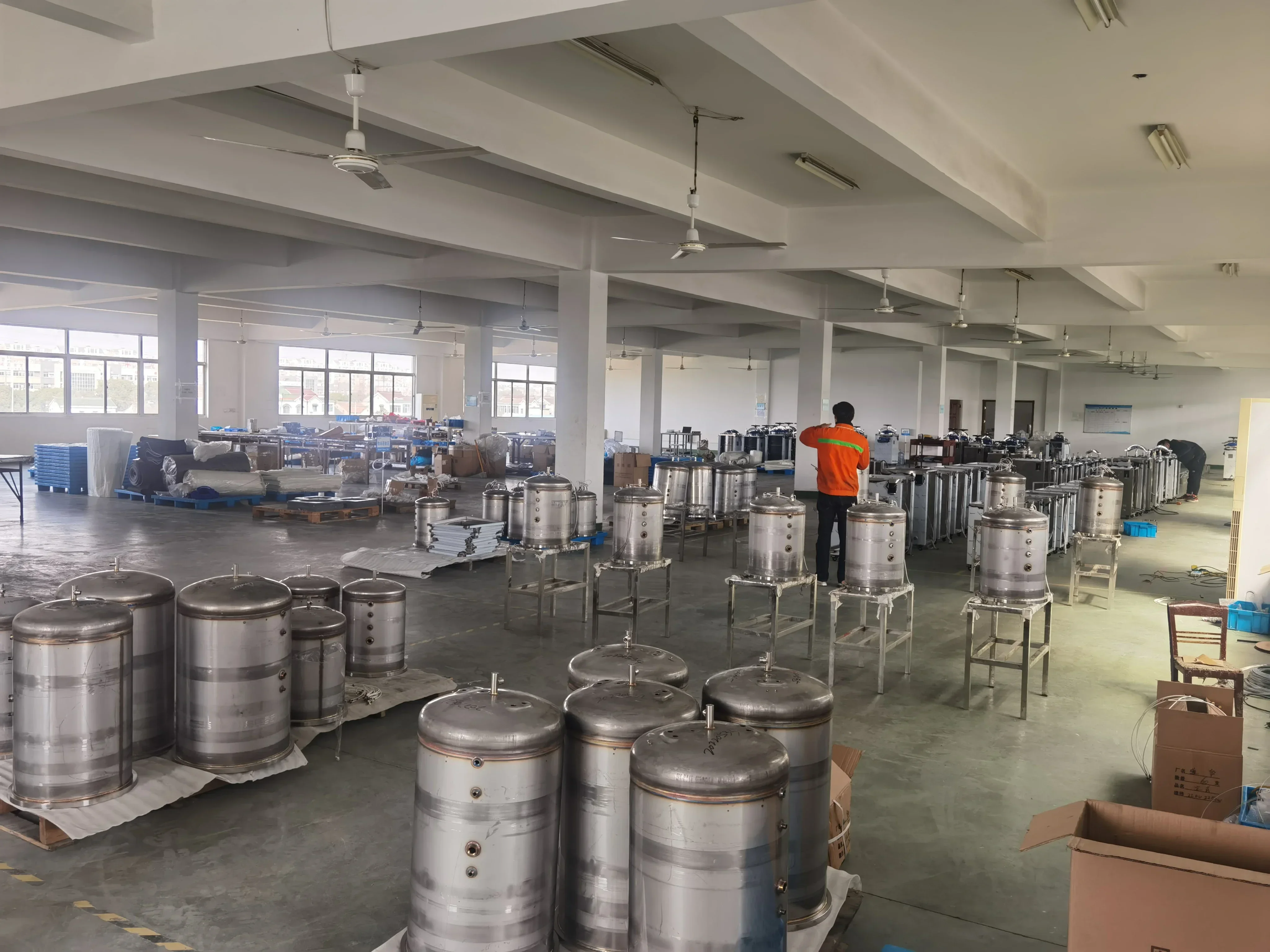 Hot Selling Cheap Price Hospital Medical 50L Vertical Autoclave Steam Pressure Sterilization Sterilizer