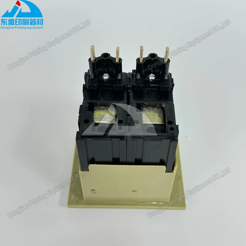 offset-printing-machinery-spare-parts-1-piece-counter-button-24v-for-heidelberg-gto52-machine-counter