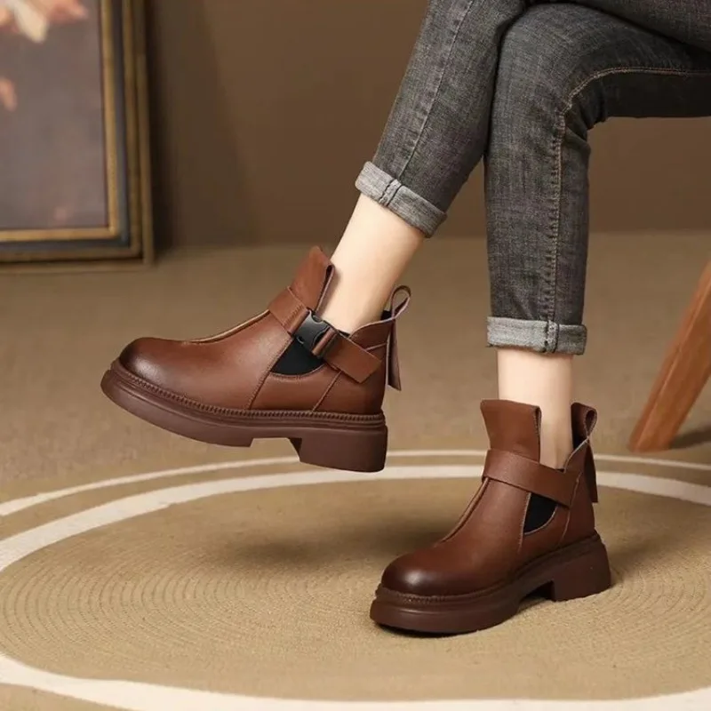 Motorcycle Boots Women Spring Autumn Single Boots Autumn Winter Short Leather Manton High Heels Retro British Style Flat image 4