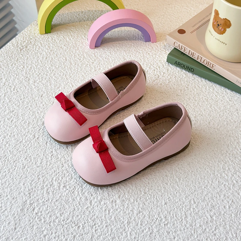 Girls Princess Shoes Pu Leather Slip-on Kids Dance Performance Shoes Simple Bows 2025 New Girls Flat Shoes Round Toes Soft Sole