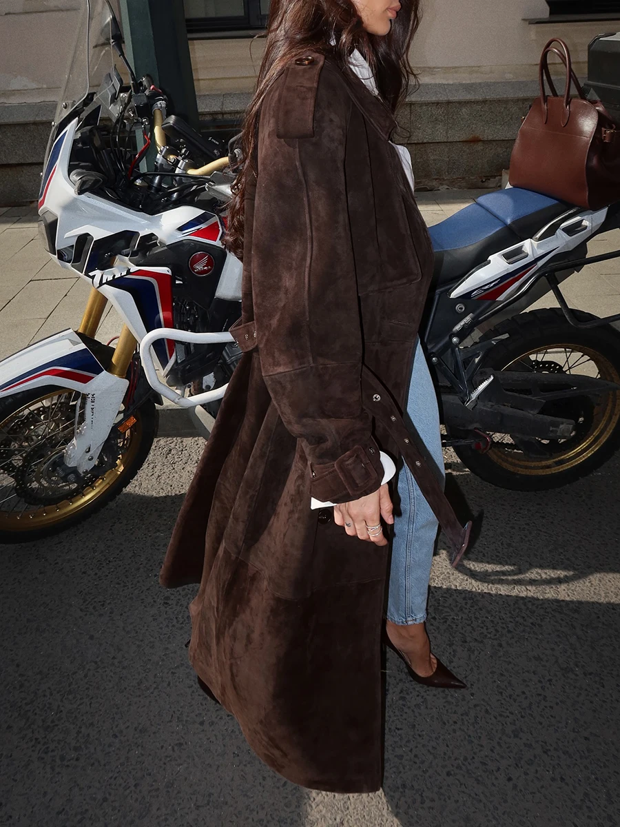 TWOTWINSTYLE Coffee Color Vintage Windbreaker for Women Lapel Long Sleeve Spliced Lace Up Temperament Coat Female Clothing New