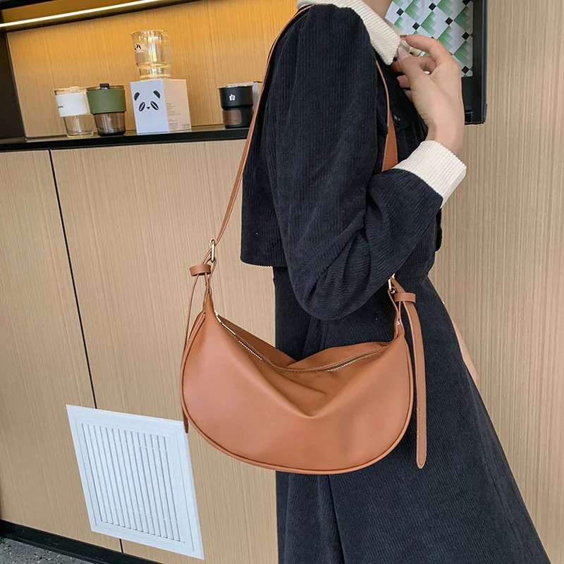 Petit sac à bandoulière pour femme, fouet de haute qualité, sac initié par un designer, marque de luxe décontractée, mode automne et hiver, nouveau