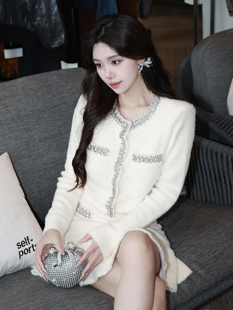 High-End Women's Knitted Diamond-Embedded Jacket And Fish-Tail Skirt Set Spring Fashion Ensemble Long Sleeve round Neck Button