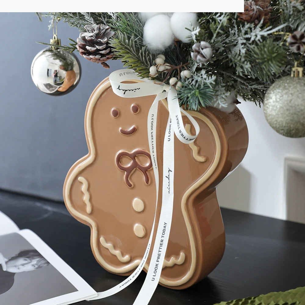 Ceramic Vase Cartoon Gingerbread Man Floral Arrangement Accessories Christmas Decoration Flower Vase Home Decoration