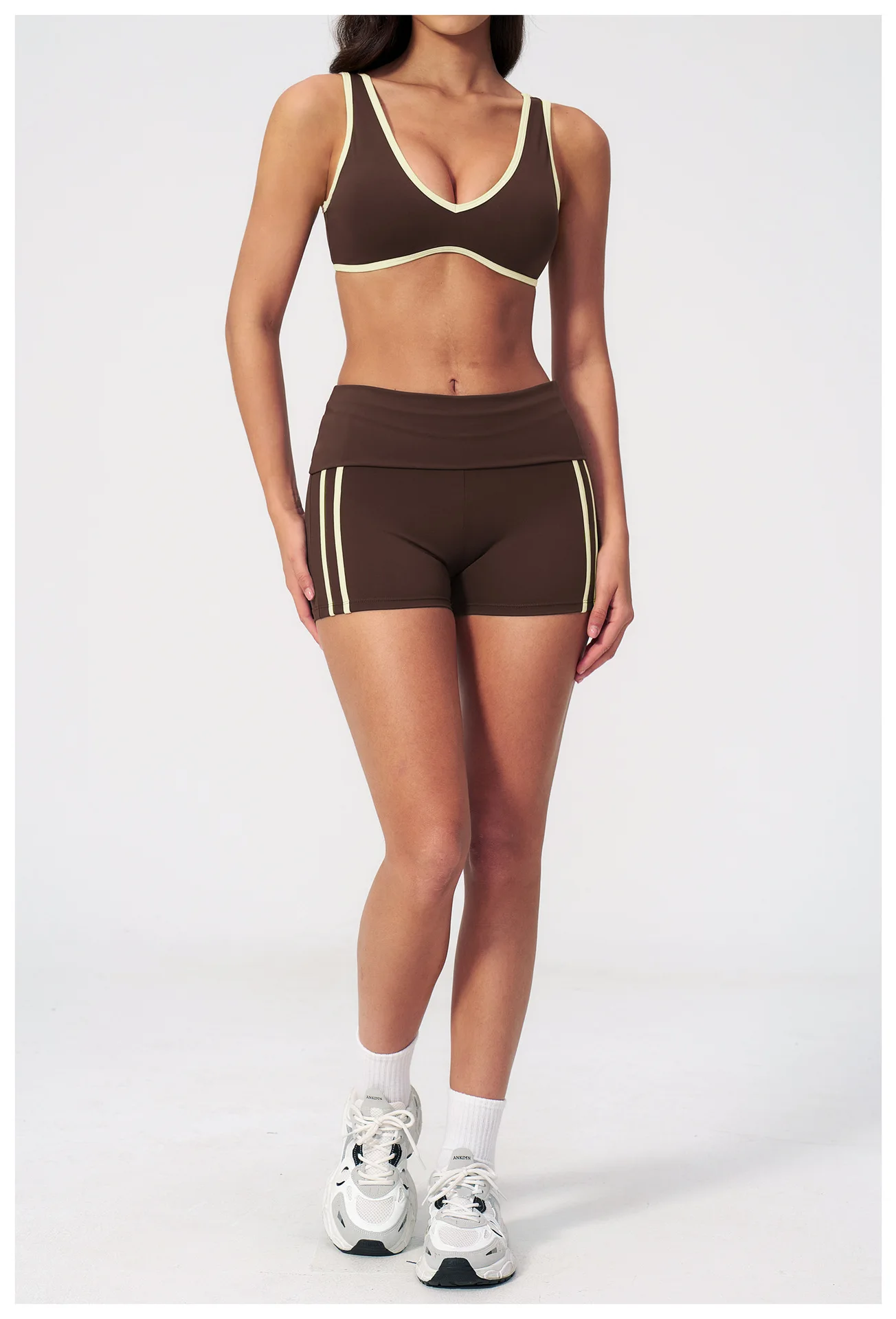 Size chart and fit details