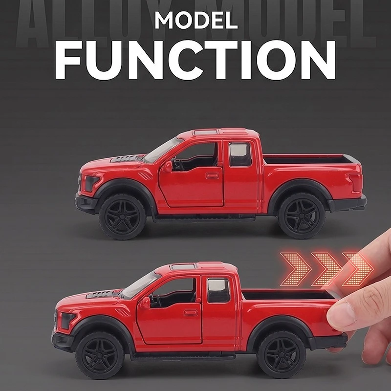 1:43 Alloy Car Model Two Doors Off-Road Boy Car Pull Back Ornament Doll Machine Home Decoration Hobby Collection