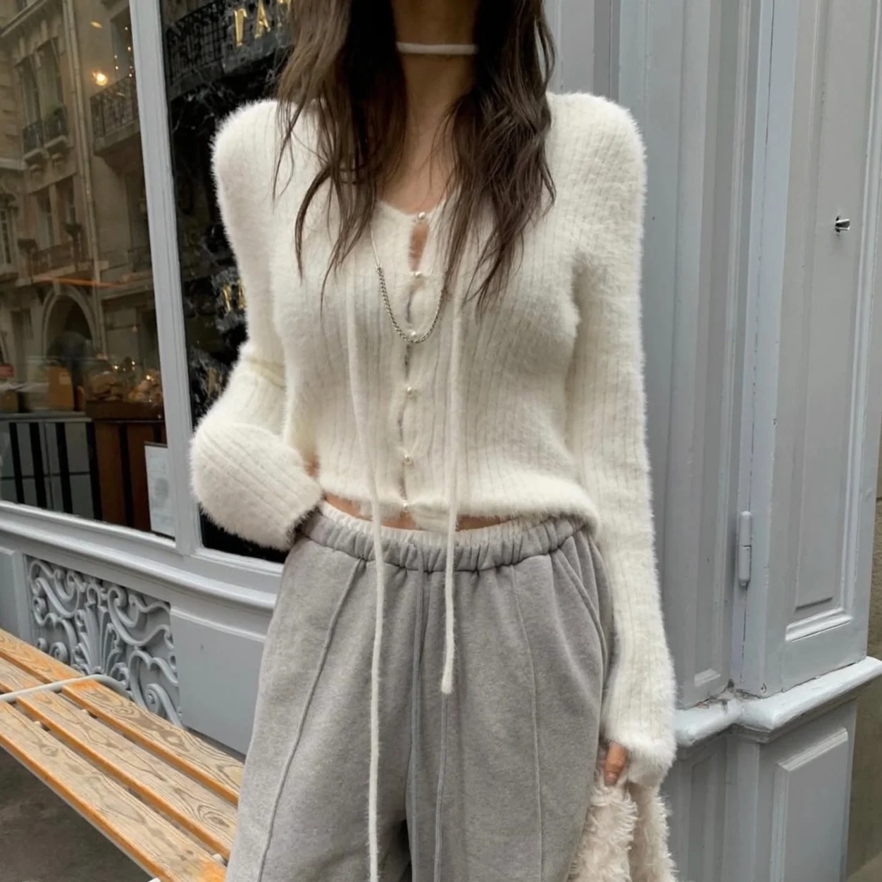 

Chic Early Spring Women's Sweater with Bead Buttons Gentle Sle Ne Hanging Sa Open Cardigan Top Ele Faionable