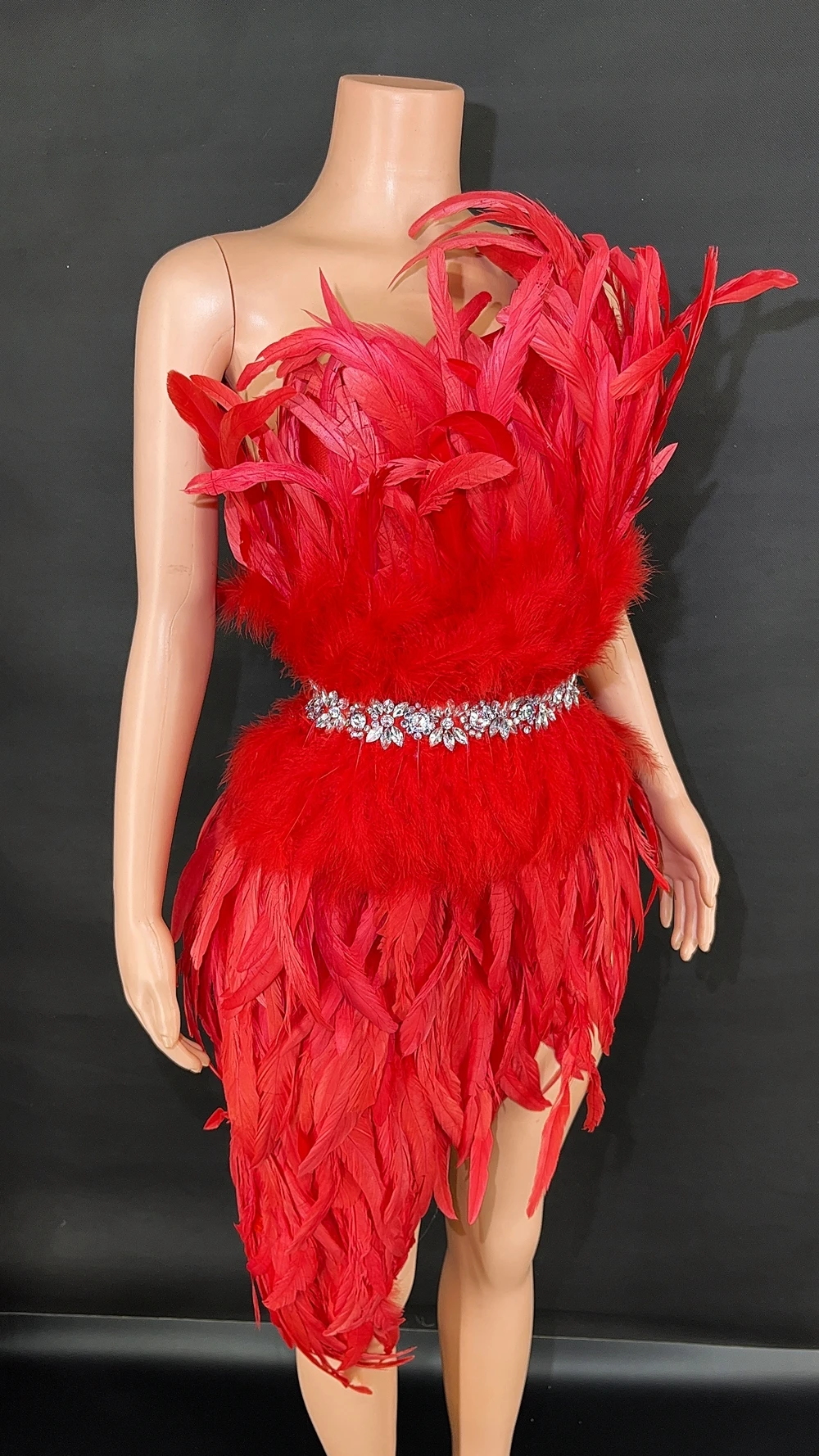 섹시한 파티, 프롬, 생일, 결혼식 축하 드레스, 쇼 무대 의상, 우아한 깃털과 라인스톤 장식의 여성용 원 숄더 숏 드레스