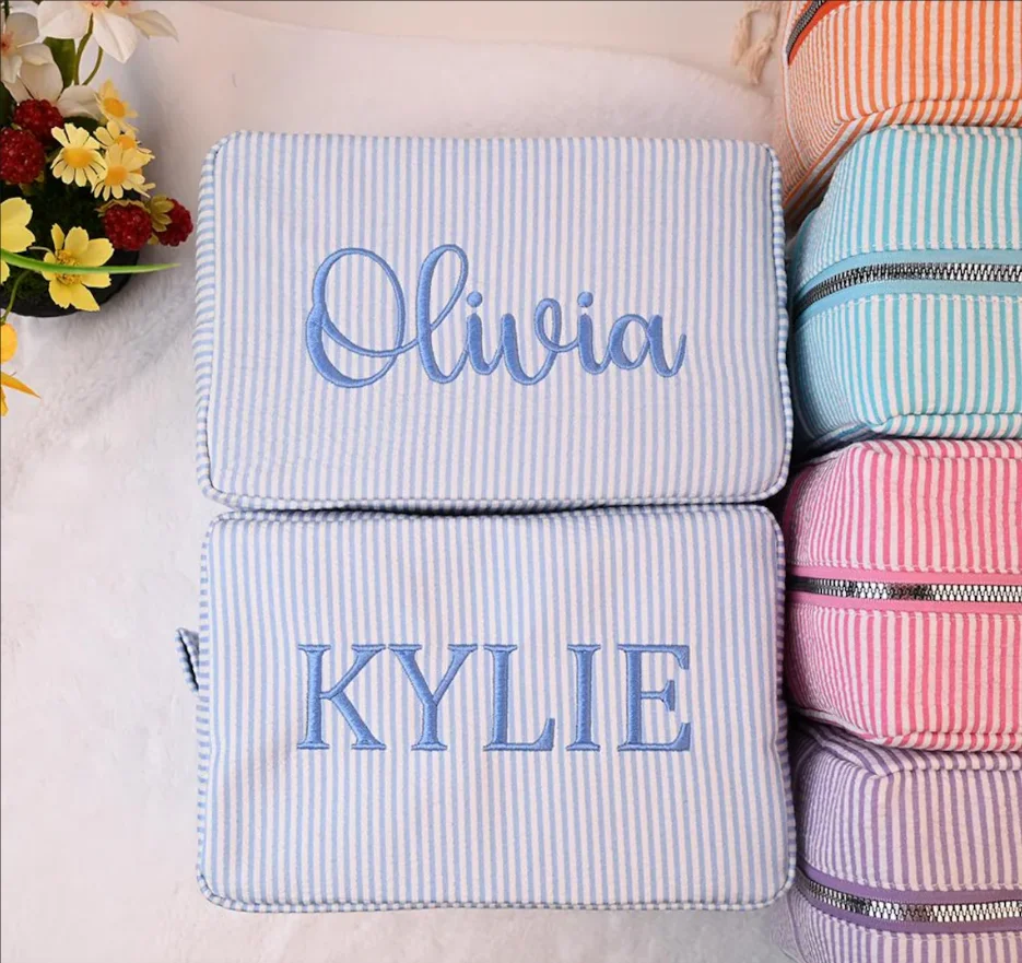 Custom Bridesmaid Makeup Bag, Embroidered Monogram Makeup Pouch, Personalized Seersucker Toiletry Bags with Initial Name