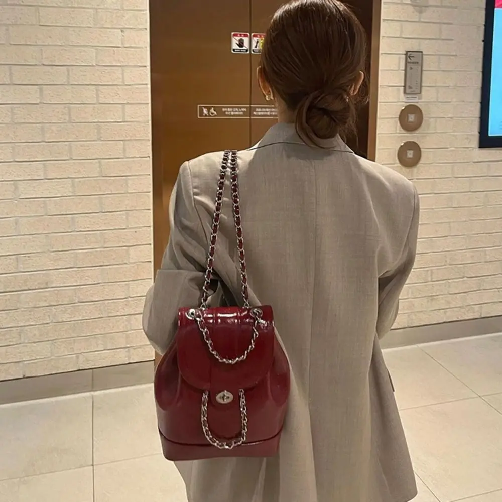 Women Rucksack Leather Oil Wax Shoulder Bag Chains Backpack Autumn Winter