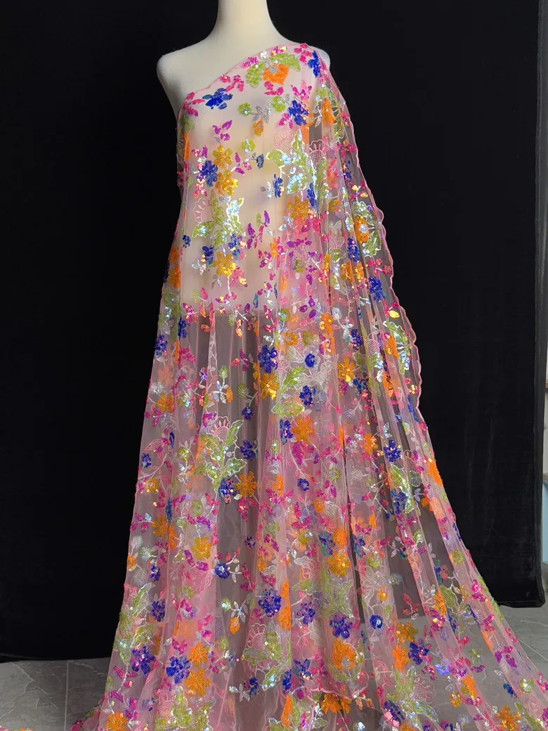 

1 ярд Красочная вышивка кристаллами и блестками Сетчатая ткань для шитья Дизайнерская ткань платья