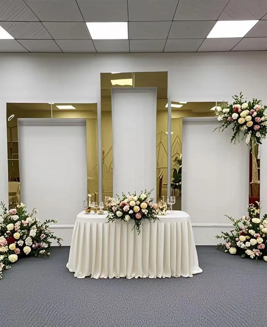 

Stainless Steel Shiny Gold Wedding Arch Door Backdrop - Ideal for Ceremony & Party Decor