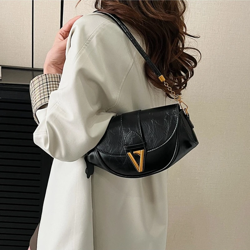 

High quality women's crossbody bag, retro fashion elegant women's shoulder bag, casual travel portable handbag