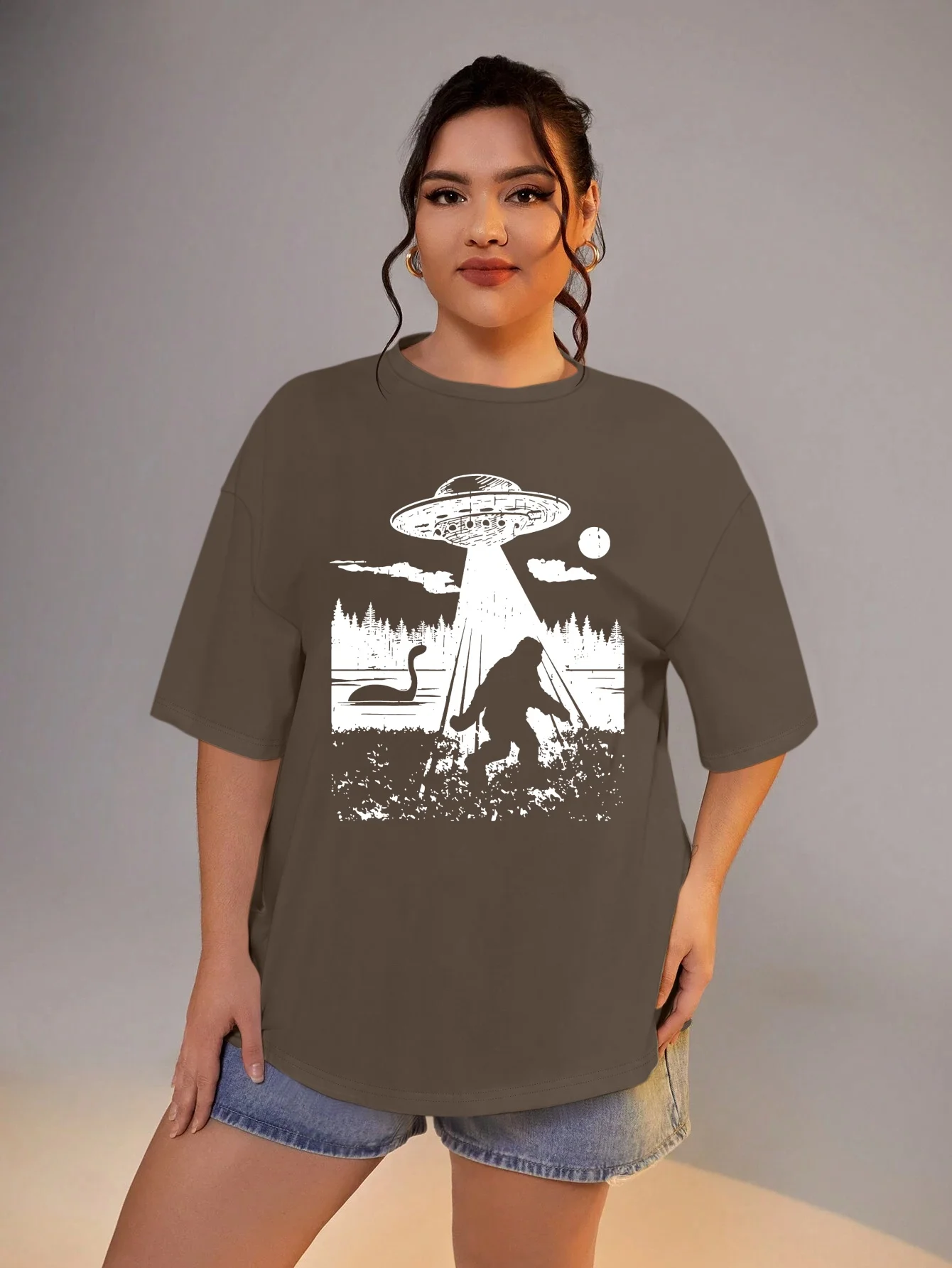 

Large Size Tops UFO Print Women's Short Sleeve T-shirt Plus Size Clothes for Women 2xl 3xl 4xl 5xl Summer
