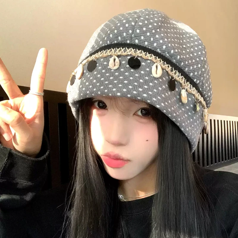 Retro Polka Dot Beanies for Women Winter Warm Boho Shell Tassel Decor Soft Fabric Pullover Hats Y2K Street Casual Headwear
