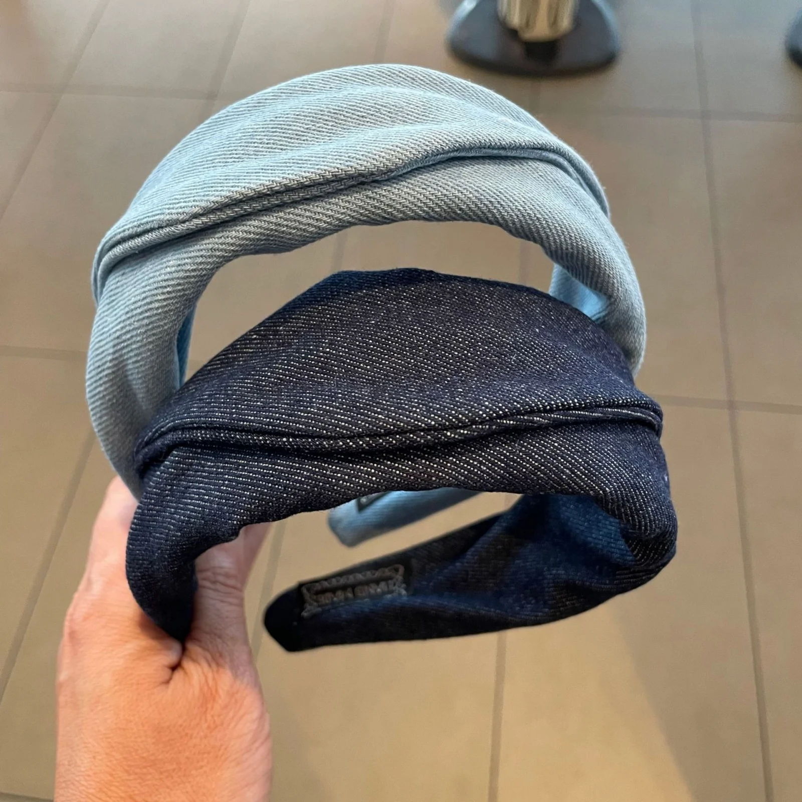 

1PC Autumn Winter Denim Pleated New Hair Hoop, Volumizing Headband for Face Washing & Outdoor Use, Stylish & Versatile Premium H