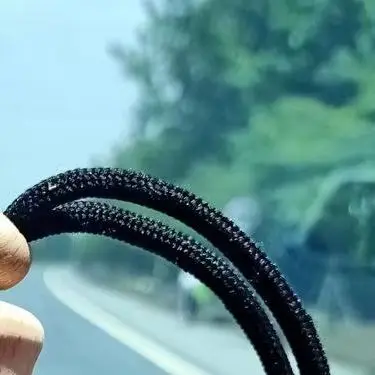 

1 шт., автомобильный парфюм, пустая бутылка, подвеска, ароматизатор, масляный диффузор, зеркало заднего вида, салон автомобиля, подвесной флакон для духов, пустая бутылка