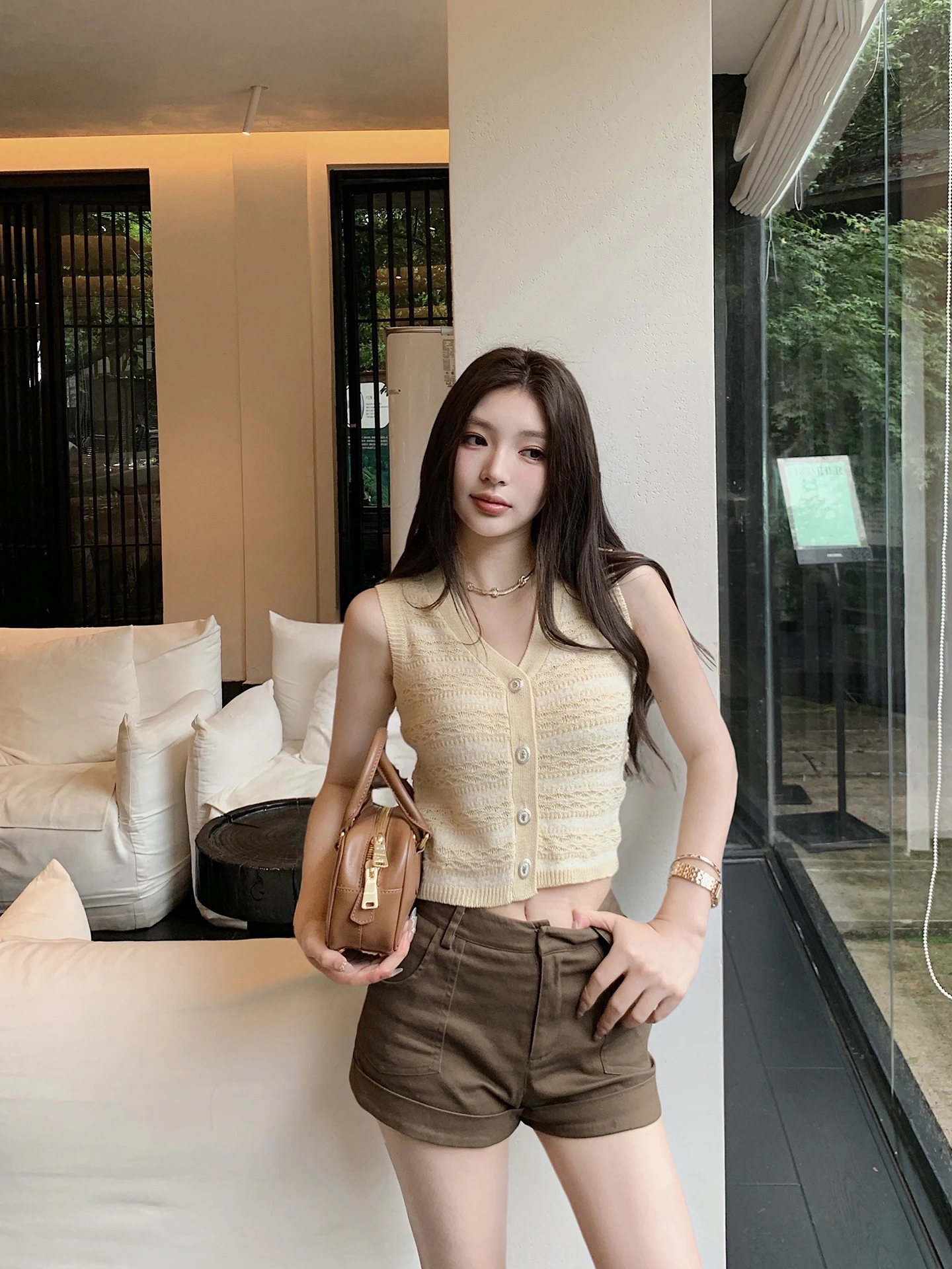 

Qiu Rouyao Hollow Design ort Sle Women's Vest Summer New Faion Slim Fit Leisure Top Old Money Sle Knitted Sweater