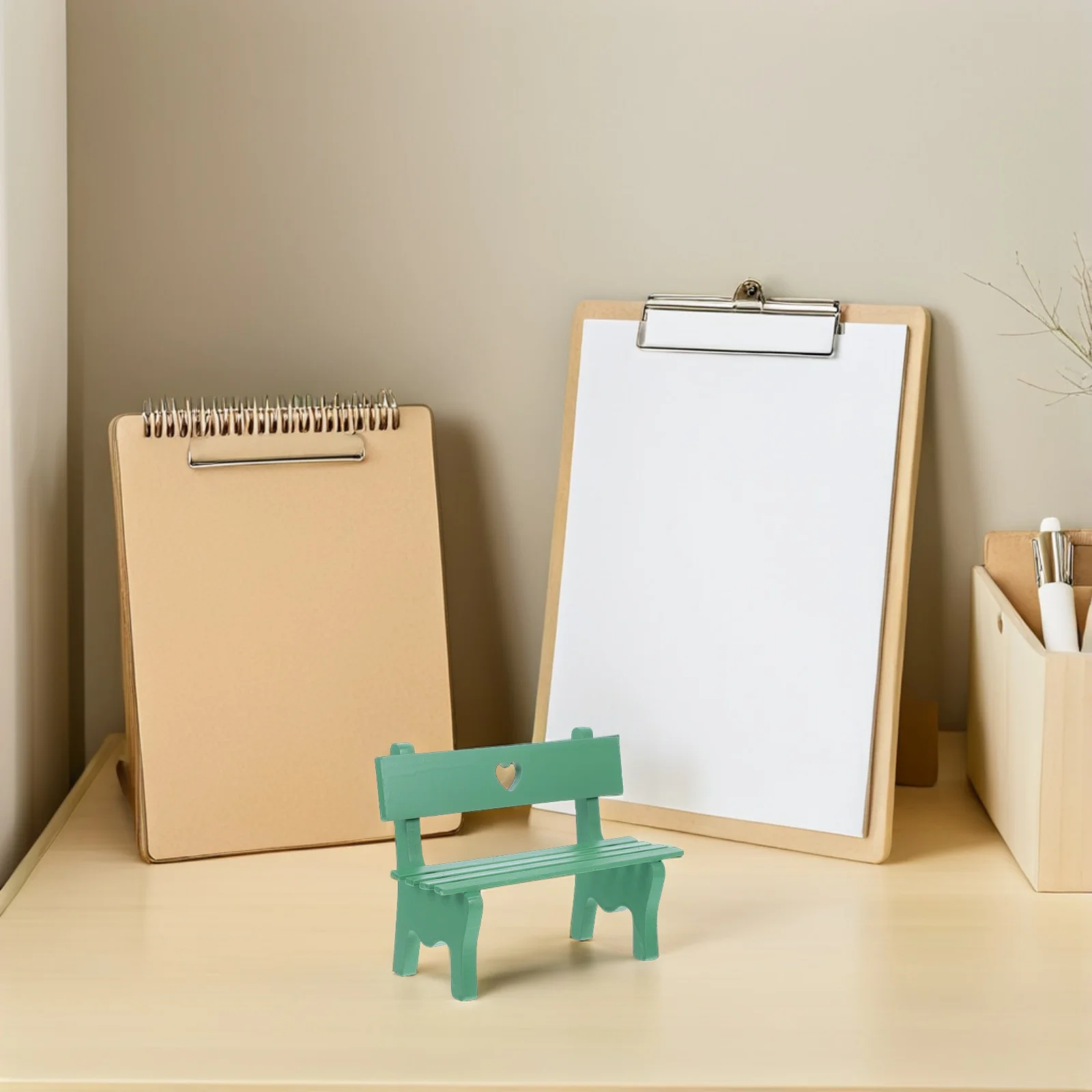 

Small Wood Bench Hollow Heart Design Miniature Garden Chair for Shelf Decor Office Desk Accessory Green Maniature Wooden Bench