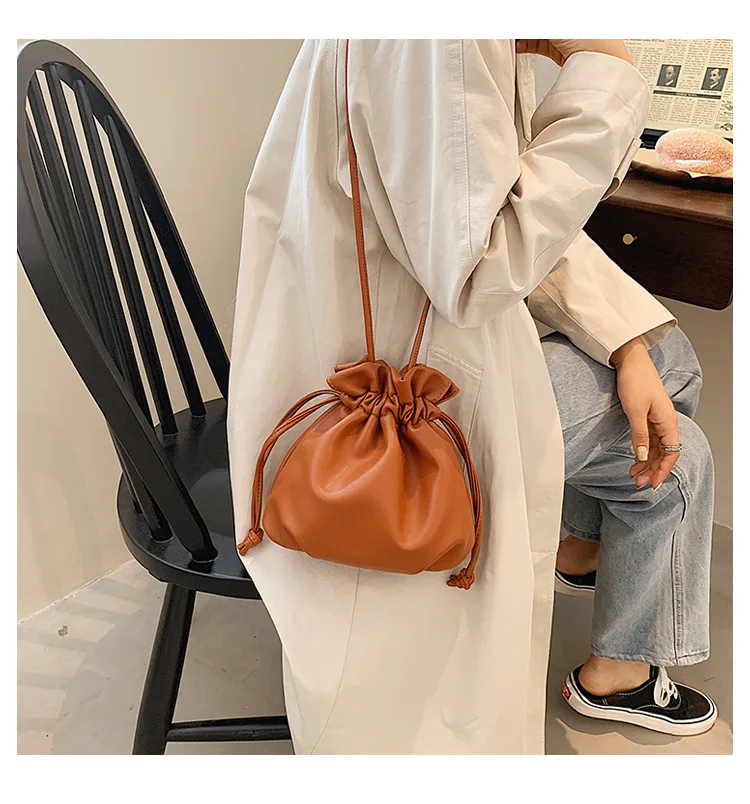 Lady Shoulder Bag Korean Fashion Women Drawstring Bucket Bag Casual Cute Messenger Bag Small Solid Color Female Crossbody Bag