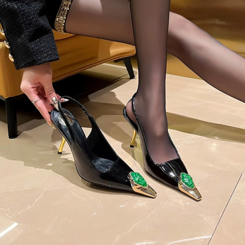 

Fashion Straight Red High Heels Luxury Designer Jewelry Decoration Party Women's Shoes 7/9CM High Heels Sandals Zapatos De Mujer