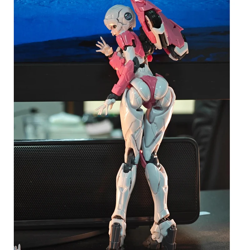 Transformers Echte Figur Arcee Anime Junge Kinder Action Figur Modell Statue Puppen Sammlung Dekoration Spielzeug Geburtstag Gif