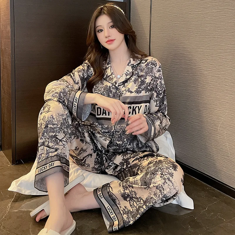 2024 Spring and summer new cardigan long sleeved short sleeved ink painting high-end feeling ice silk thin women\'s pajama set