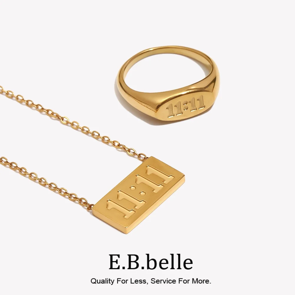 E.B.belle acier inoxydable PVD sans ternissement hypoallergénique 11:11 pendentif carré gravé collier numéro d'ange bague chevalière