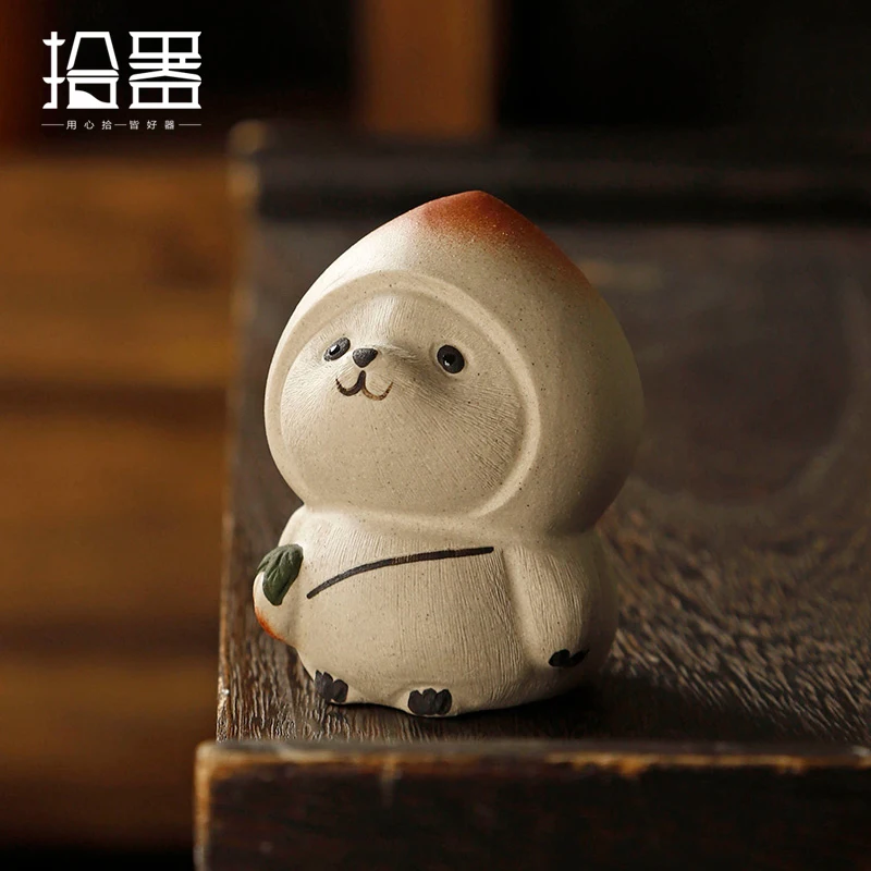 Cute little panda purple sand tea pet taodundundun high-quality longevity peach cover ceramic tea table decorations can be used