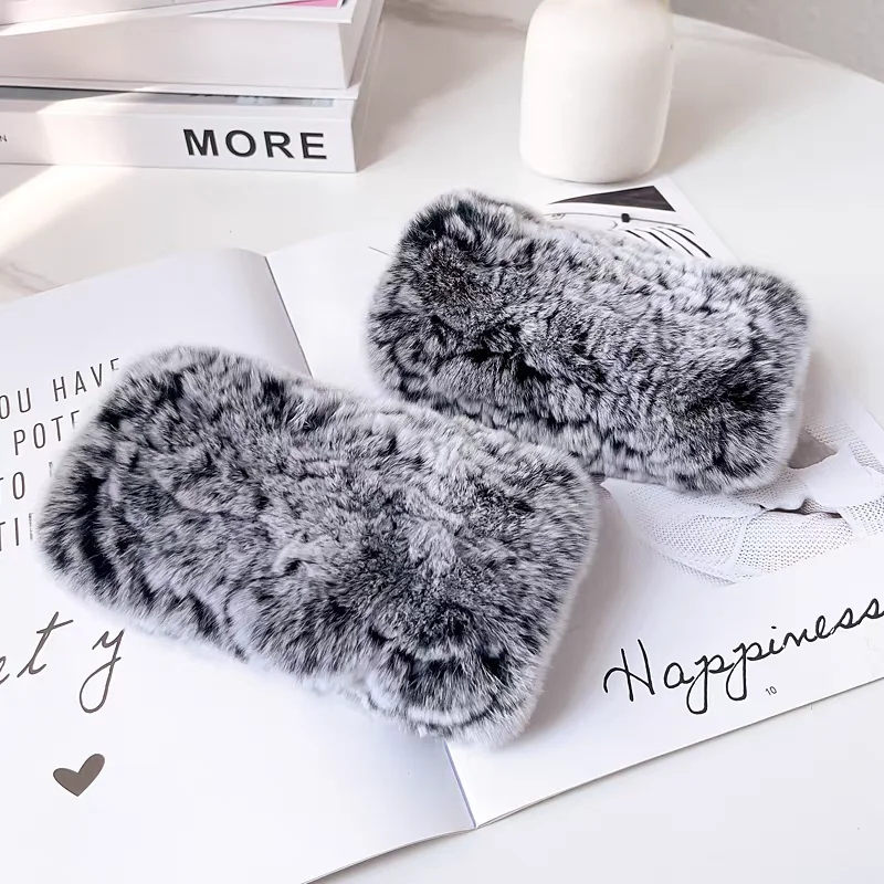 جديد وصول الإناث قفازات فرو الأرنب الطبيعي محبوك الدافئة ريال ريكس أرنب الفراء القفازات النساء الشتاء في الهواء الطلق ريكس قفازات فرو الأرنب