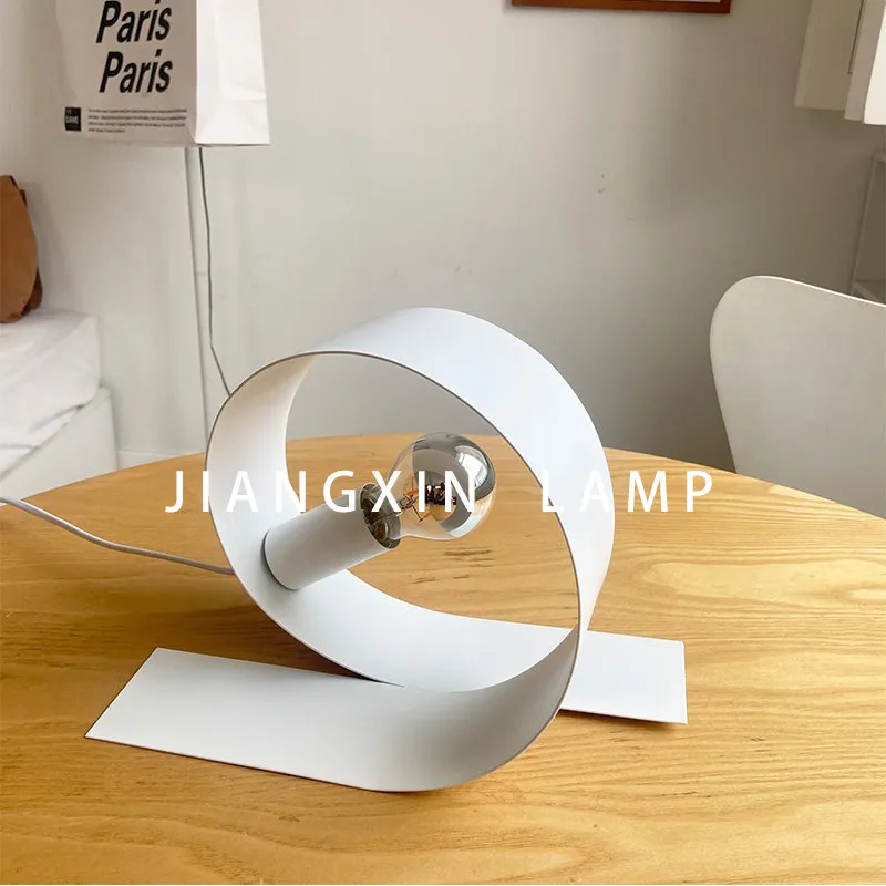 Original Desk Lamp, Ridesharing Nordic Mid-Century Space Age Style Simple Retro Atmosphere Lamp for Desktop Bedroom