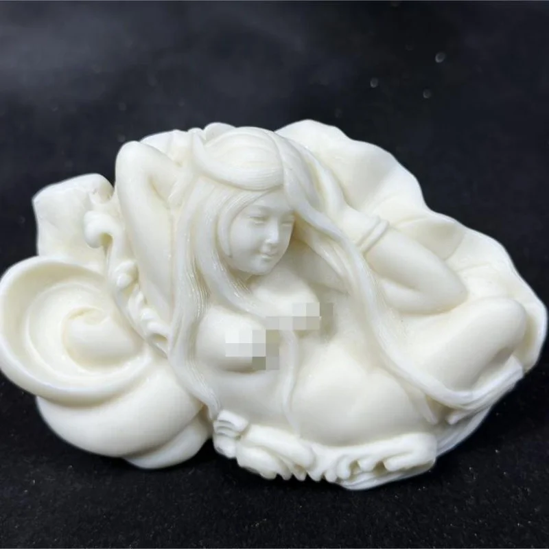 Ivory Nut Carved Lotus Leaf Sleeping Beauty Ornaments Tea Ornaments Car Decoration Crafts10*6.5cmFactory Wholesale