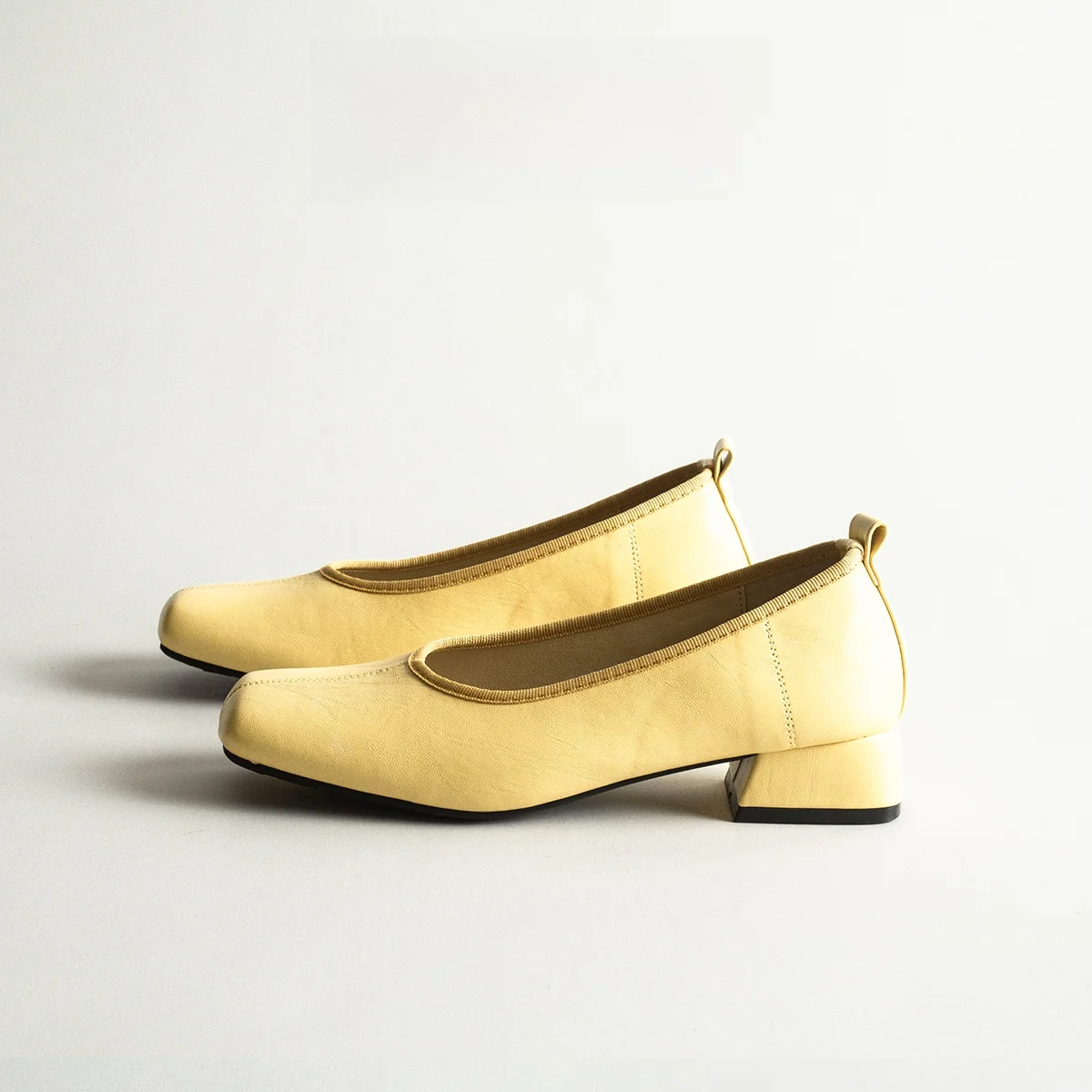 genuine-leather-ballet-flats-women's-versatile-gentle-slip-on-commuter-mary-janes-square-toe-fashionable-color-shoes