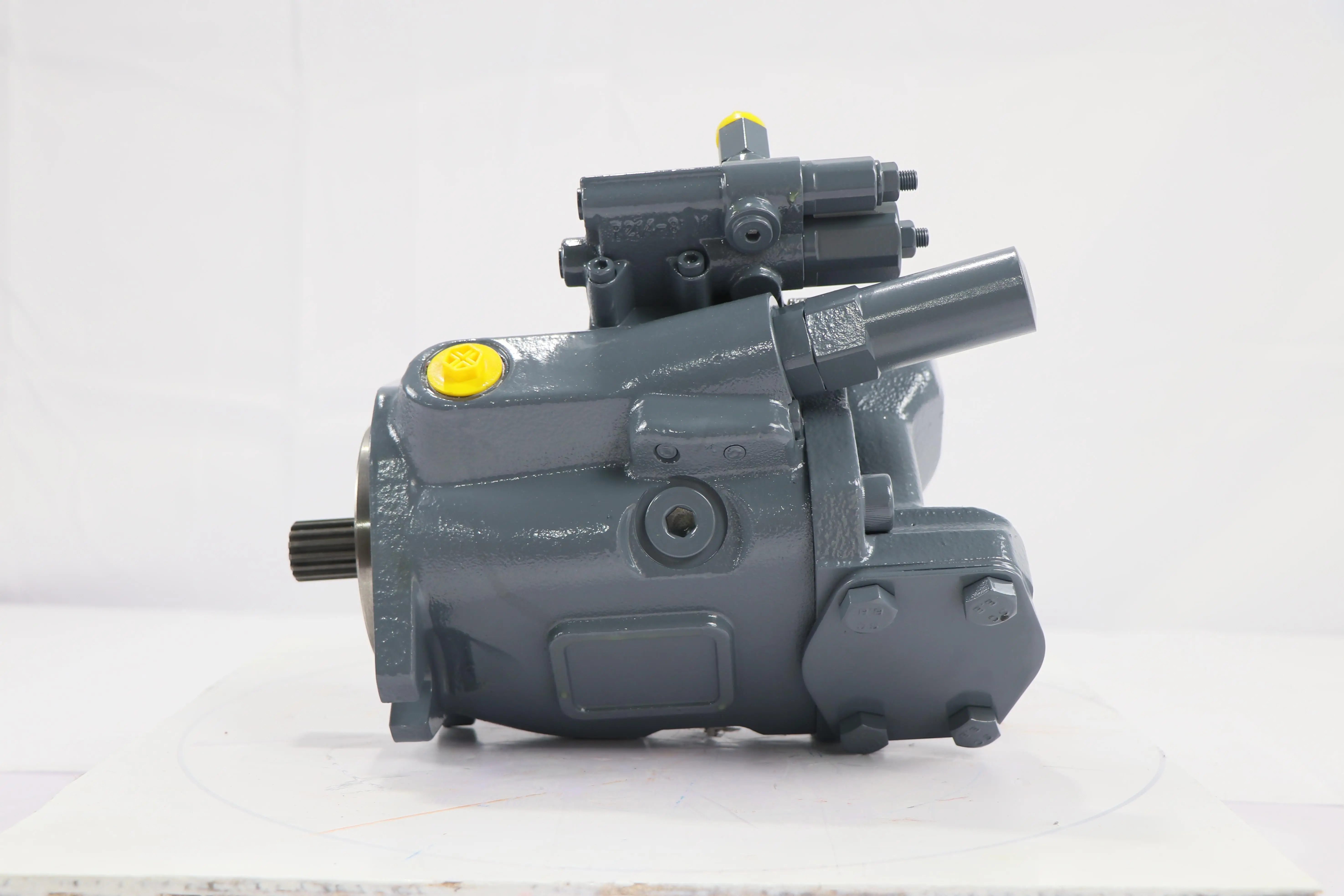 A10V063 (A10VSO63) Series Variable Piston Pump Serves As the Core Hydraulic Main Hydraulic Pump for Sany YC55  Excavators