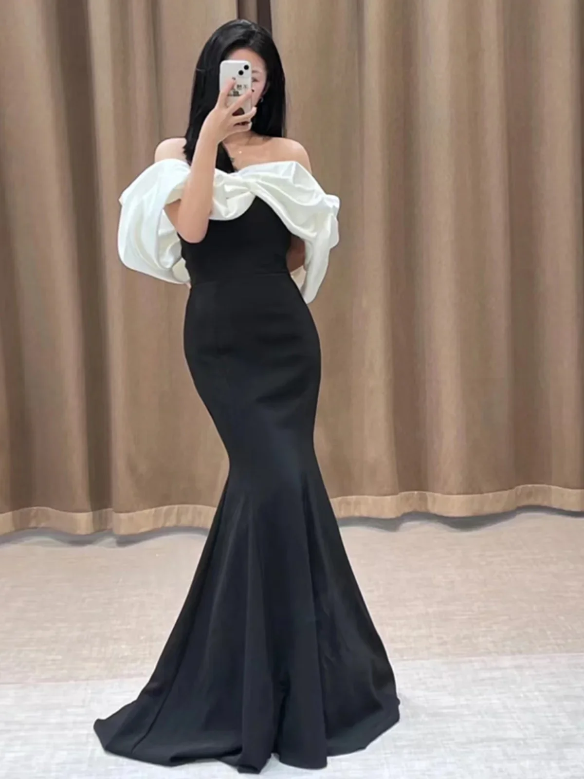 Customized  Classic Velour Mermaid Evening Dress Black White Contrast Colors Simple Elegant Prom Party Gowns Vestido De Festa