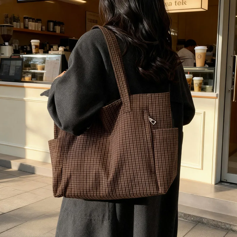 

2026 Nylon Korean Fashion Tote Bag for Women Large Capacity Plaid Shoulder Bag Versatile Student Commuter Purse for College Work